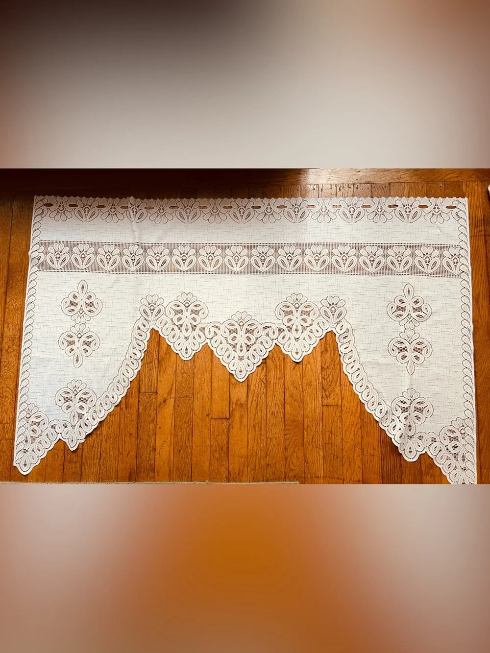 Set of Four White Lace Scalloped Valance Curtains